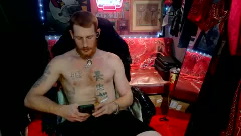 Snapshot of _redxxx chatting on 16, 7, 2026 REDxxx online show from 16, 7, 2026