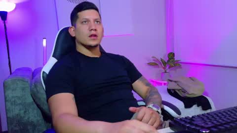 Roberto online show from 23, 7, 2026