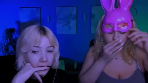sabrina  online show from 31, 3, 2026