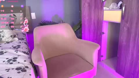 _samantagomez online show from 11, 3, 2025