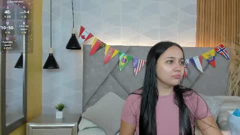 Antonella  online show from 1, 7, 2026