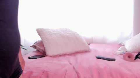 Sandyy online show from 18, 2, 2025