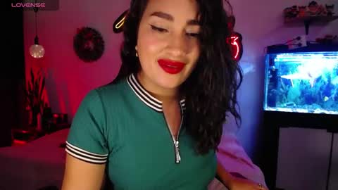 Snapshot of _santalove_ chatting on 24, 12, 2024 SantaLove online show from 24, 12, 2024