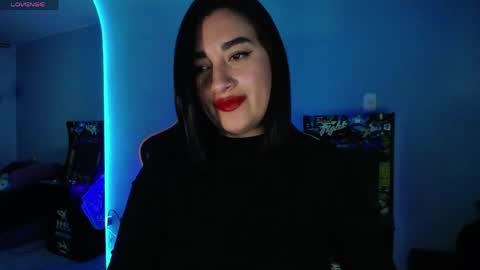  SantaLove  online show from 8, 5, 2026