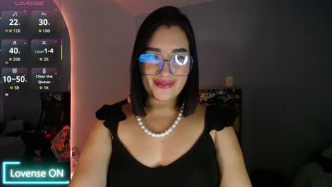  SantaLove  online show from 9, 5, 2026