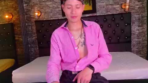 Snapshot of _santi2 chatting on 7, 3, 2026 santi online show from 7, 3, 2026