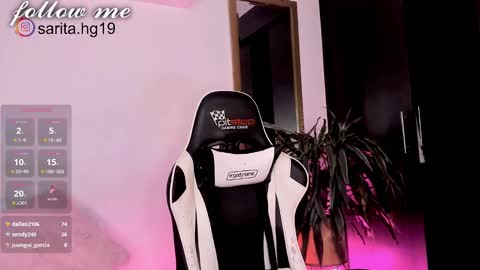 Snapshot of _sara_hernandez chatting on 3, 2, 2025 Sara  intagram online show from 3, 2, 2025