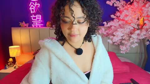 Snapshot of _sarahrose chatting on 9, 4, 2026 Sara online show from 9, 4, 2026