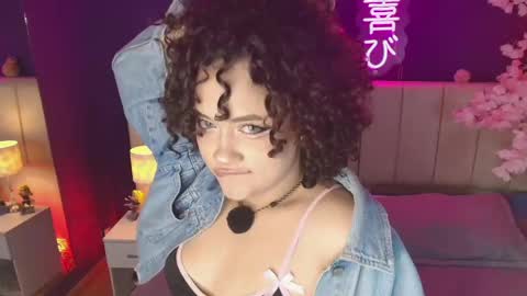 Snapshot of _sarahrose chatting on 18, 4, 2026 Sara online show from 18, 4, 2026