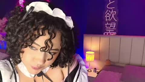 Snapshot of _sarahrose chatting on 6, 5, 2026 Sara online show from 6, 5, 2026