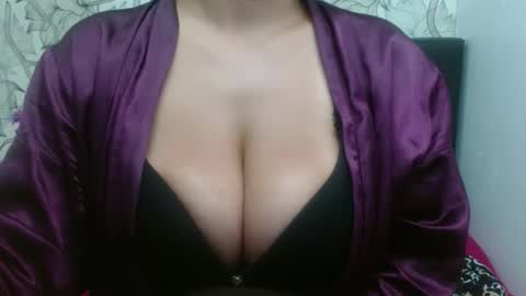 Snapshot of _saraximena_ chatting on 24, 2, 2026 _saraximena_ online show from 24, 2, 2026