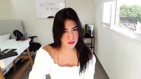 Sassy Girl online show from 13, 1, 2025