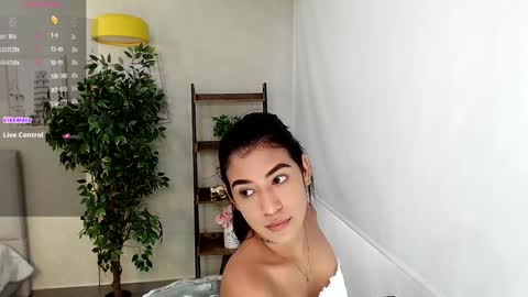 Sassy Girl online show from 20, 1, 2025