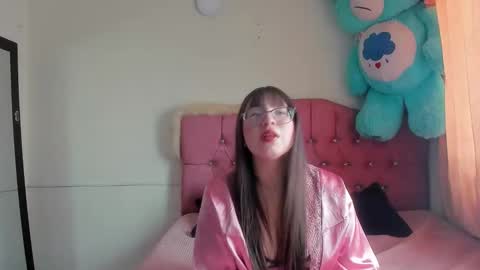 Snapshot of _scarlett_moon_ chatting on 9, 3, 2026 SCARLETT online show from 9, 3, 2026