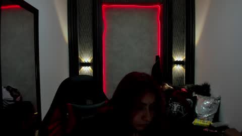 Snapshot of _selene_red chatting on 13, 1, 2025 Selene online show from 13, 1, 2025