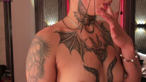 Snapshot of _selene_red chatting on 25, 1, 2025 Selene online show from 25, 1, 2025