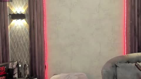 Snapshot of _selene_red chatting on 3, 2, 2025 Selene online show from 3, 2, 2025