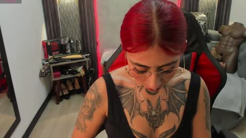 Snapshot of _selene_red chatting on 5, 2, 2025 Selene online show from 5, 2, 2025