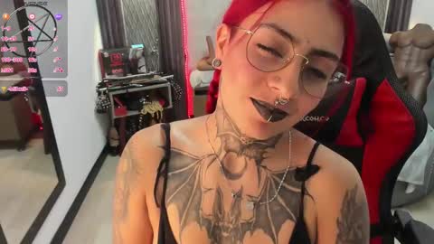 Snapshot of _selene_red chatting on 20, 2, 2025 Selene online show from 20, 2, 2025