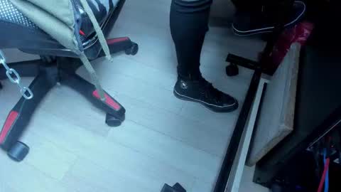 Snapshot of _selene_red chatting on 13, 10, 2025 Selene online show from 13, 10, 2025