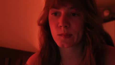 Snapshot of _sensualia_ chatting on 29, 12, 2024 Lia online show from 29, 12, 2024