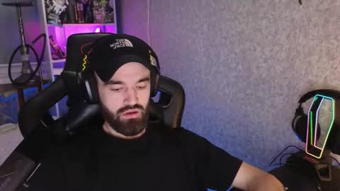 Ask me online show from 23, 12, 2025