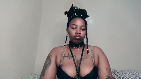 _sexysquirter online show from 25, 11, 2025