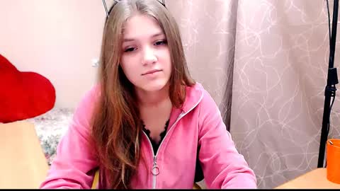 Snapshot of _shy_bunny__ chatting on 12, 1, 2025 Mari online show from 12, 1, 2025
