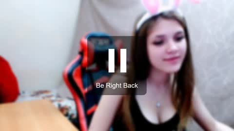 Snapshot of _shy_bunny__ chatting on 10, 3, 2025 Mari online show from 10, 3, 2025