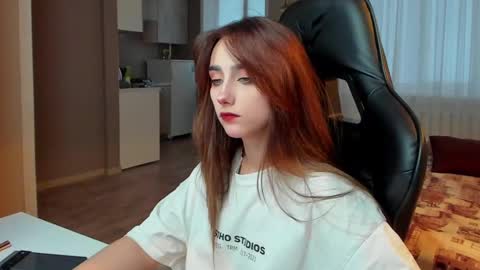 _silverdream online show from 11, 2, 2025