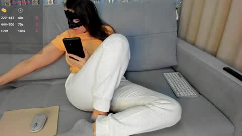 _smetanka_ online show from 20, 1, 2025