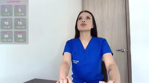 SOFIA DELUXE   online show from 29, 9, 2025