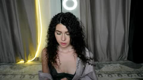 Sophy online show from 14, 2, 2025