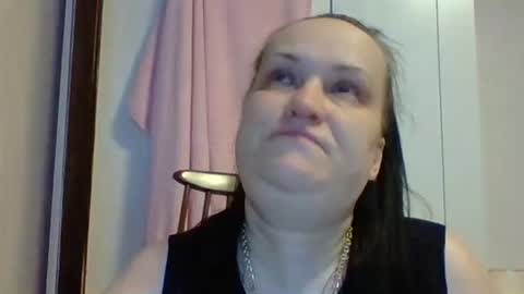 Snapshot of _squirty_pussyyy_ chatting on 20, 2, 2025 Melisa online show from 20, 2, 2025