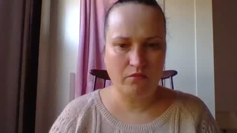 Snapshot of _squirty_pussyyy_ chatting on 5, 3, 2025 Melisa online show from 5, 3, 2025