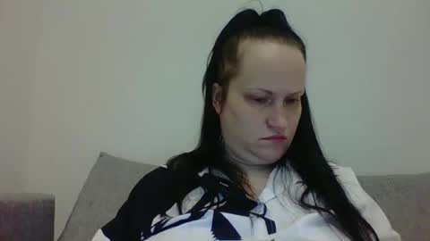 Snapshot of _squirty_pussyyy_ chatting on 28, 10, 2025 Melisa online show from 28, 10, 2025