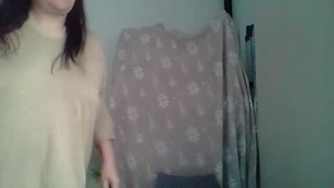 Snapshot of _squirty_pussyyy_ chatting on 13, 11, 2025 Melisa online show from 13, 11, 2025