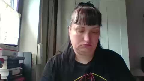 Snapshot of _squirty_pussyyy_ chatting on 11, 3, 2026 Melisa online show from 11, 3, 2026