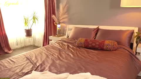  Stella online show from 27, 2, 2025