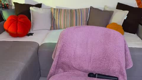 Alice online show from 6, 3, 2025