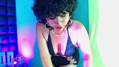 Snapshot of _sweet_kuromi chatting on 19, 12, 2024 Kuromi online show from 19, 12, 2024