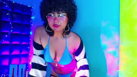 Snapshot of _sweet_kuromi chatting on 11, 1, 2025 Kuromi online show from 11, 1, 2025