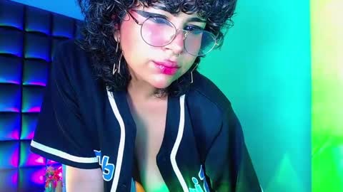 Snapshot of _sweet_kuromi chatting on 5, 2, 2025 Kuromi online show from 5, 2, 2025