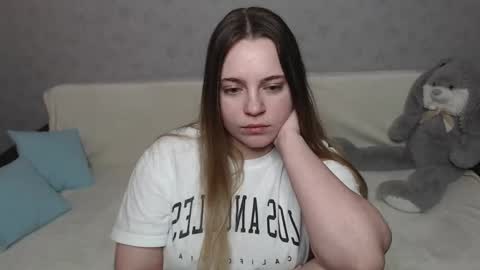 Lana online show from 6, 3, 2025