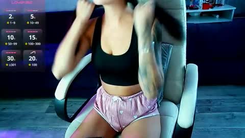 Milana   welcome to my world  online show from 6, 10, 2025