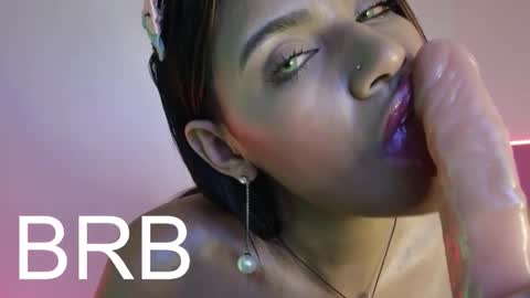   0900 p.m a 0500 a.m Colombia time UTC -5  online show from 23, 2, 2026