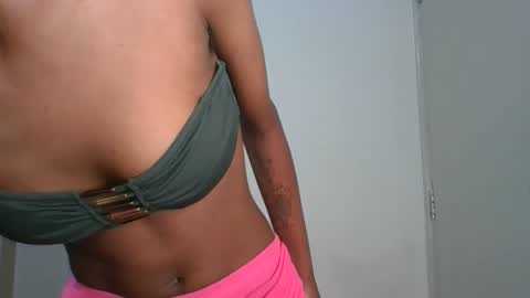 _sweetebony_r online show from 18, 5, 2026