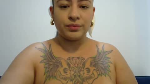 Sweet online show from 4, 2, 2025