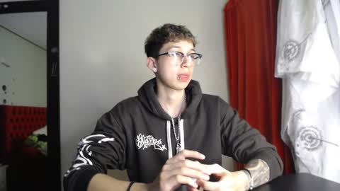 Thomas online show from 23, 12, 2024