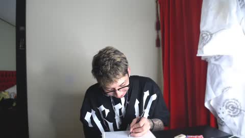 Thomas online show from 27, 12, 2024